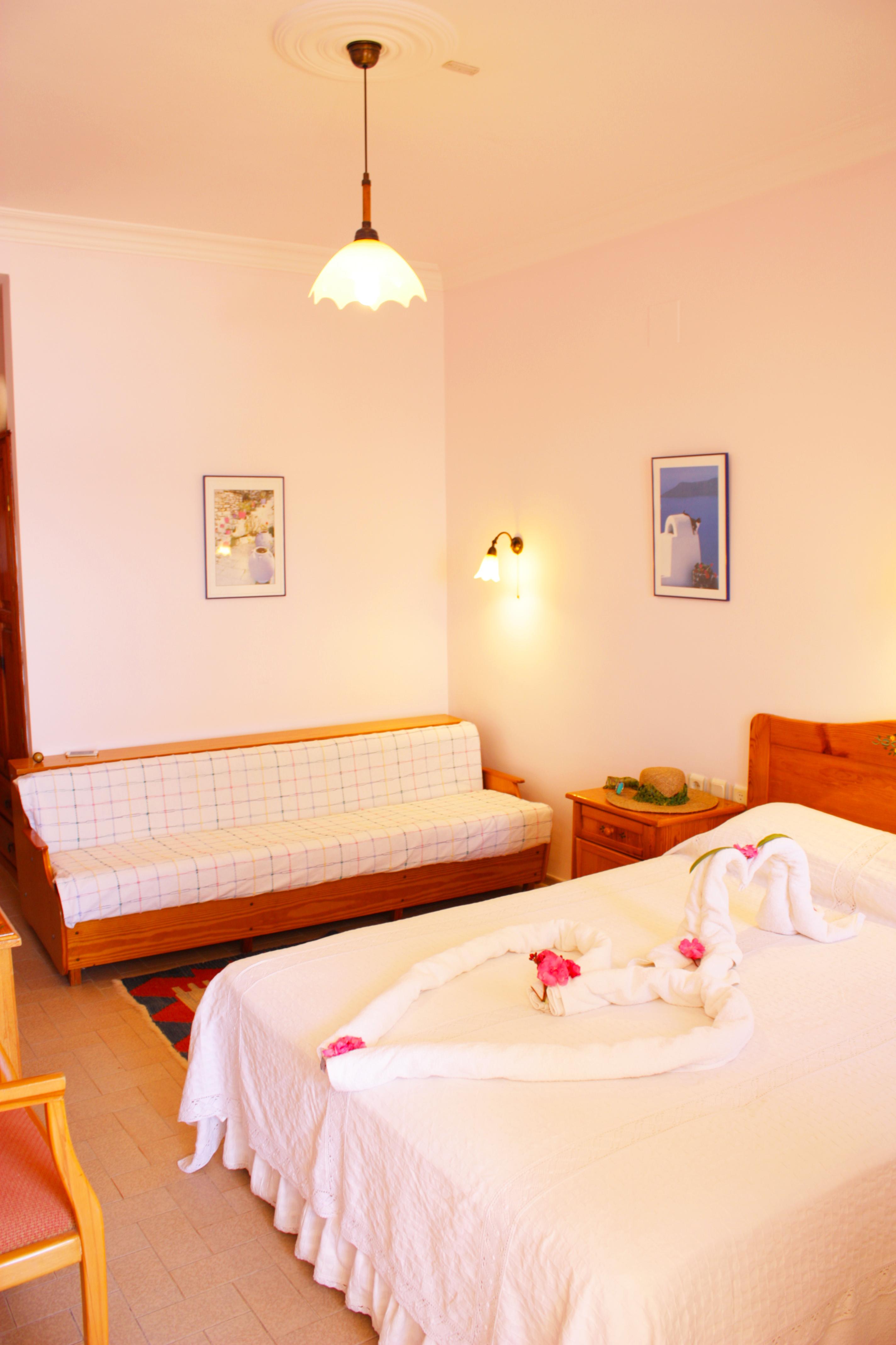 Toloman Hotel Bitez Beach Екстериор снимка