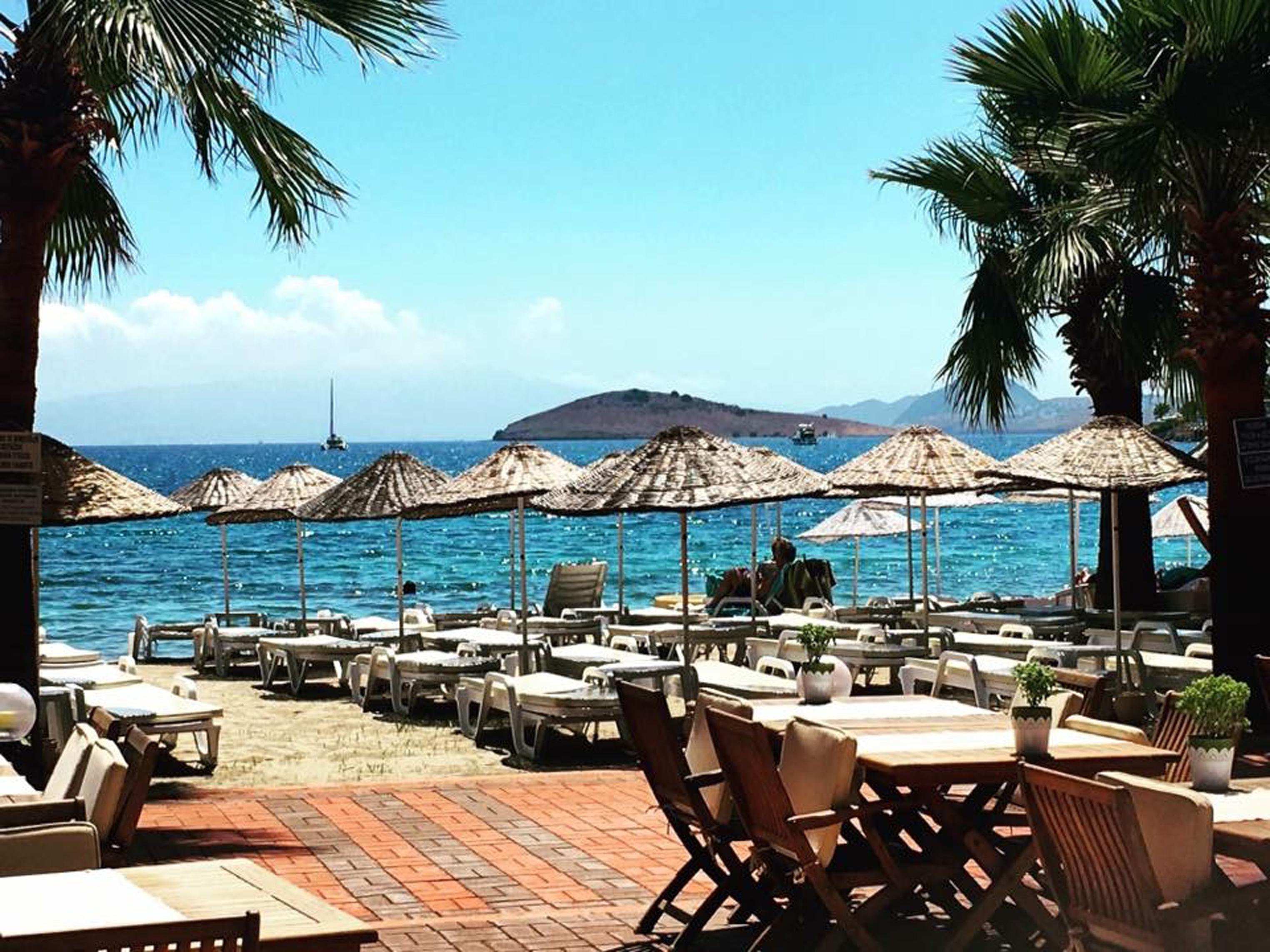 Toloman Hotel Bitez Beach Екстериор снимка